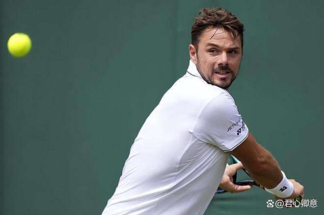 意大利网球队逆转英国网球队,瓦林卡关键制胜 意大利网球队逆转英国网球队,瓦林卡关键制胜