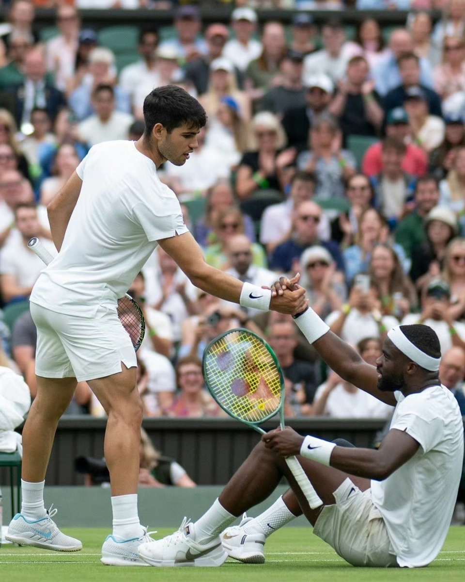 开云体育APP下载-美网完胜蒙特卡洛大师赛，西西帕斯统治全场