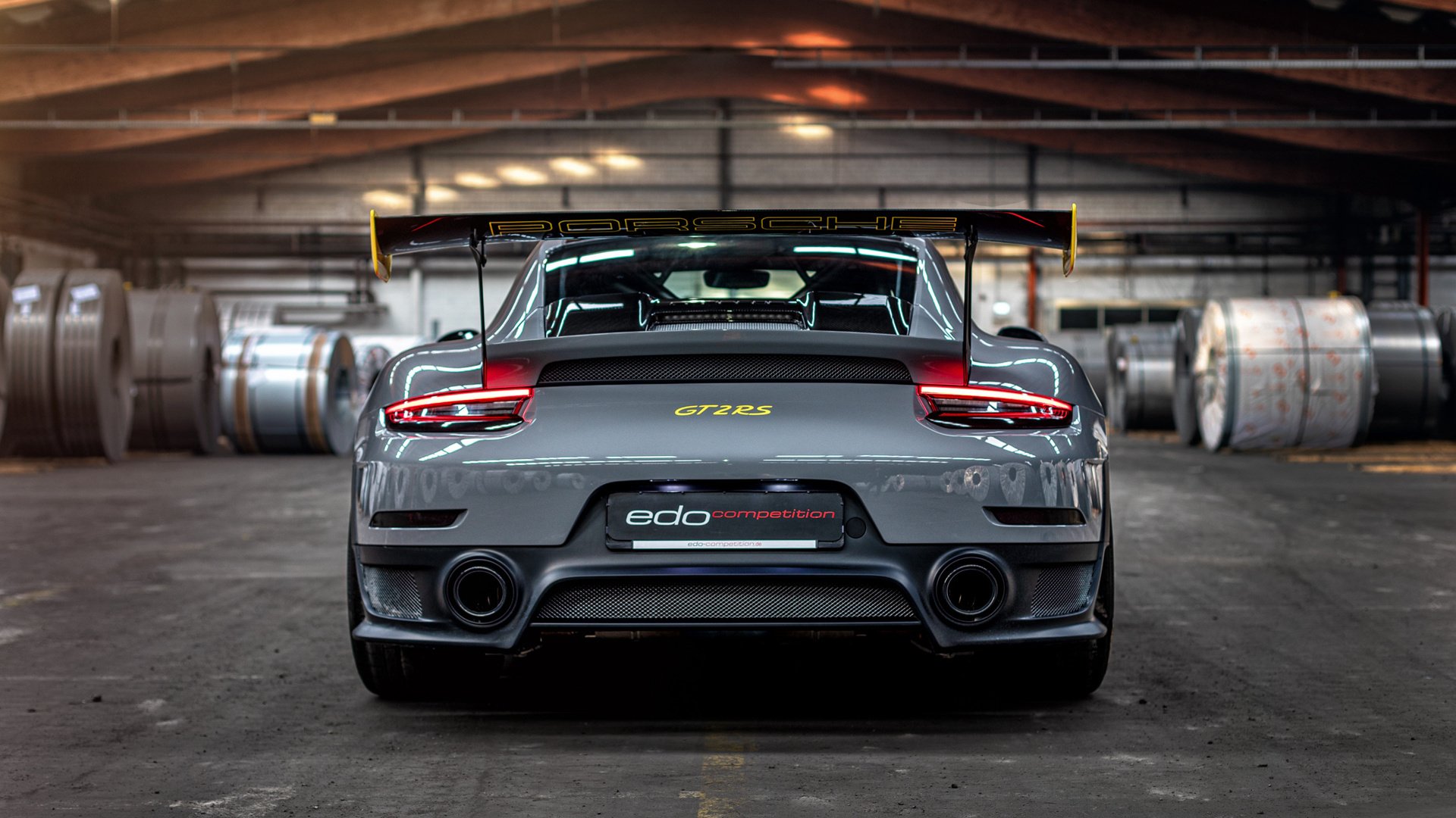 世界排名争夺战之夜,詹姆斯成为全场焦点