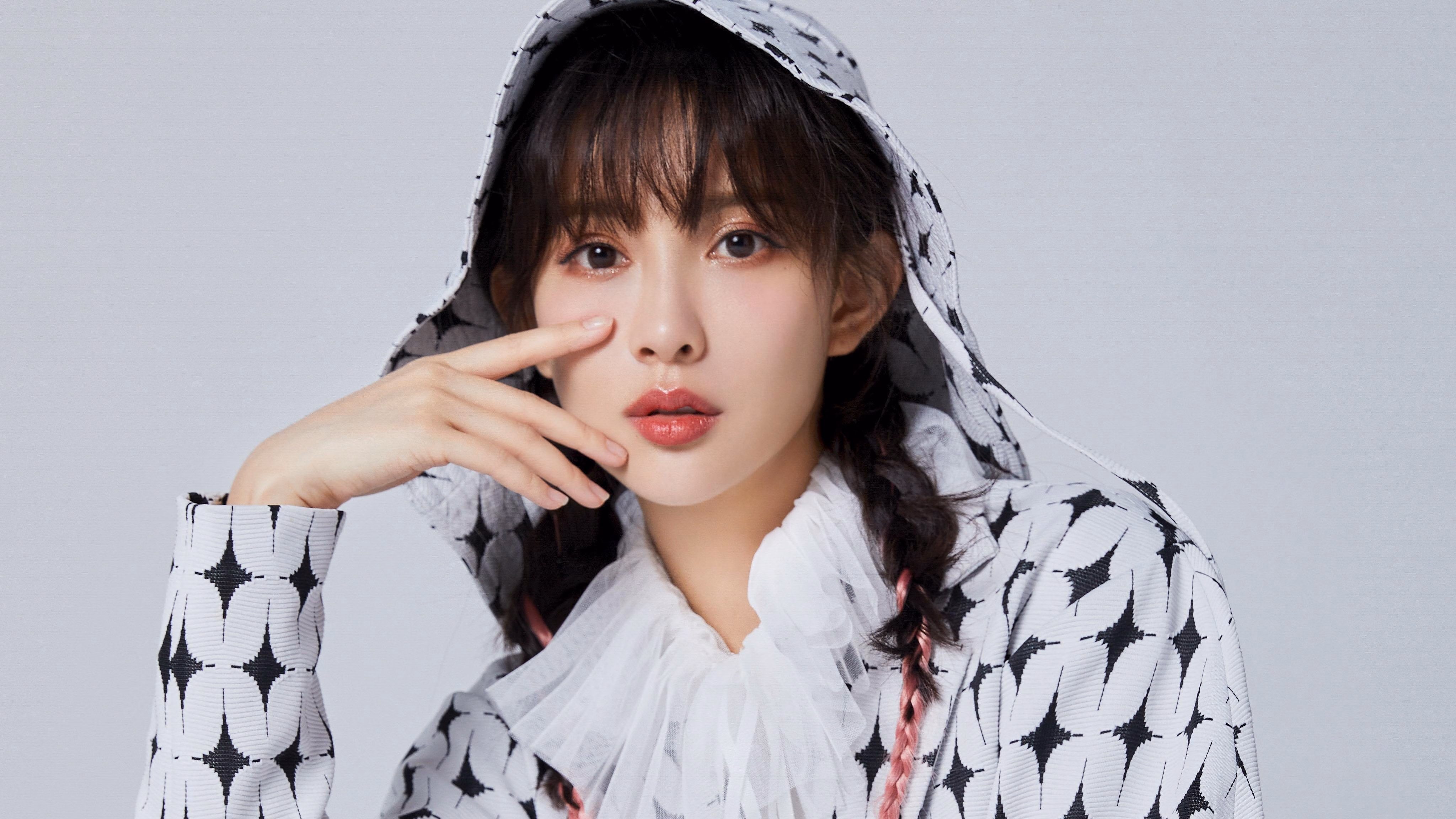 体育场与赛道的孤独胜利,当独行侠淘汰活塞,西亚卡姆在F1轰鸣中加冕