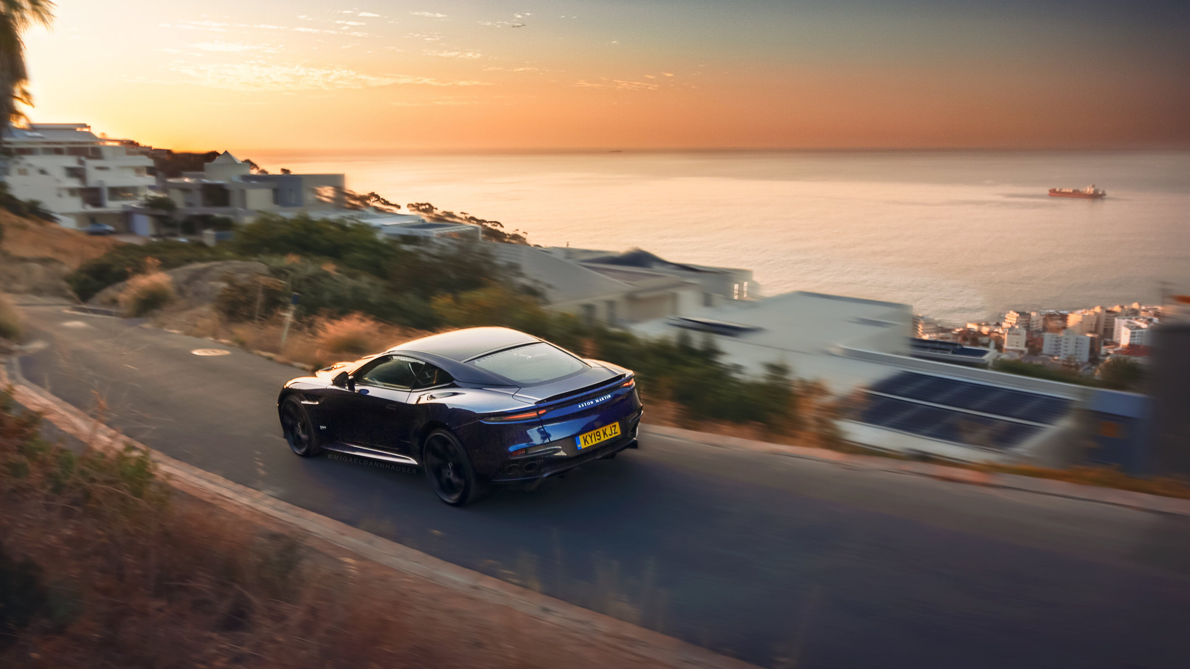 澳大利亚的双重奏,F1争冠焦点战与利物浦的悬念终结