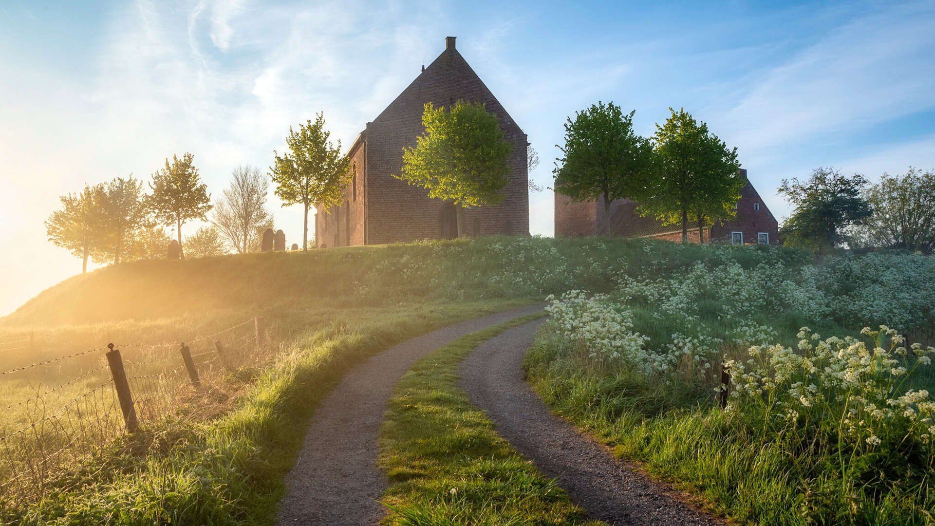戈贝尔制胜封盖锁定胜局，上海队鏖战鹈鹕虽败犹荣
